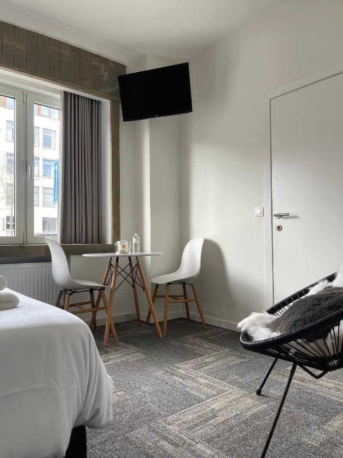 Mooie Kamer In Centrum Brugge Met Badkamer Екстериор снимка