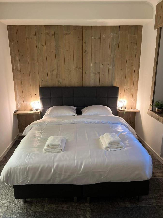 Mooie Kamer In Centrum Brugge Met Badkamer Екстериор снимка