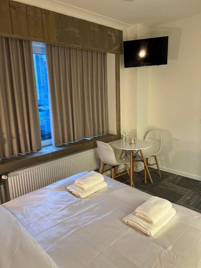 Mooie Kamer In Centrum Brugge Met Badkamer Екстериор снимка